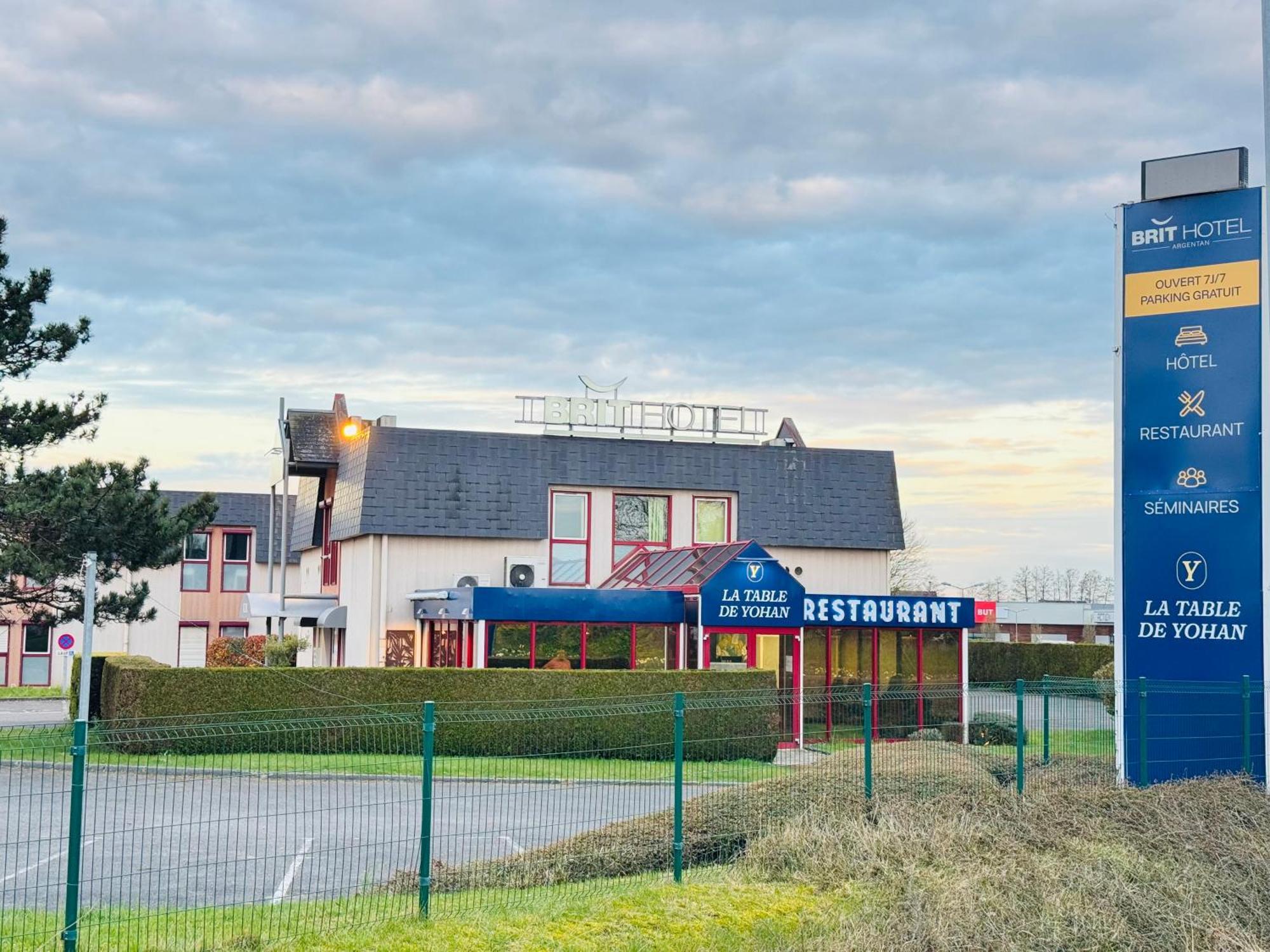Brit Hotel Argentan Luaran gambar